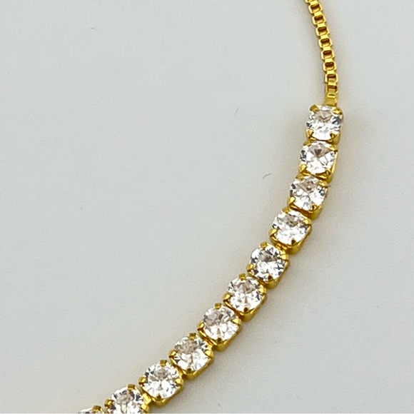 Swarovski Crystals Tennis Slider Bracelet Gold - Picture 4 of 9